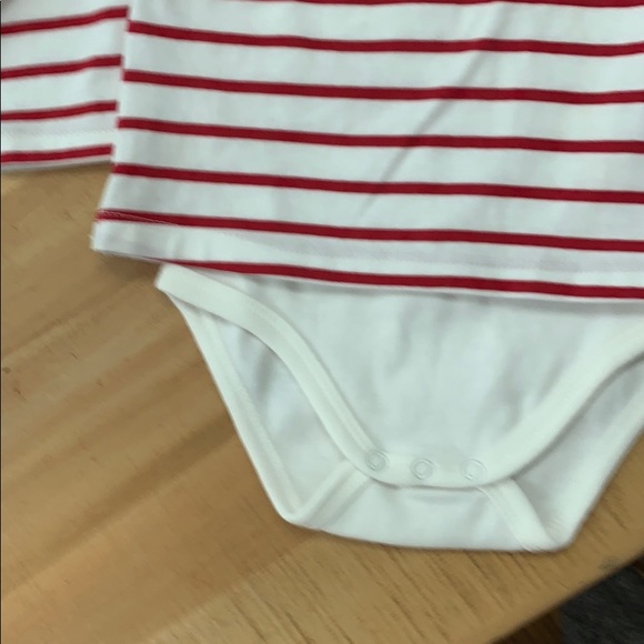 Seriously cute Baby boy striped onesie ❤️ - Picture 4 of 4
